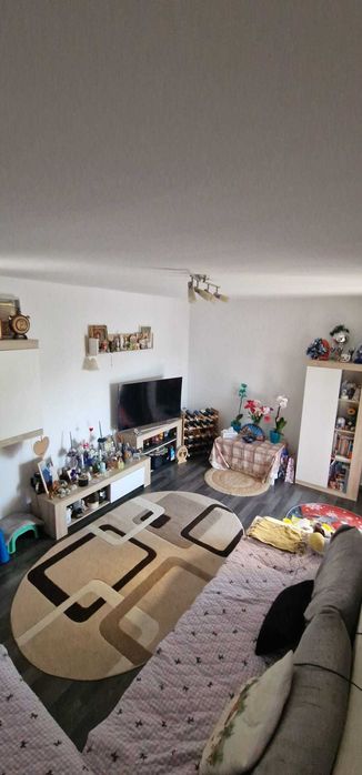 Apartament de Vanzare - Exclus Agentii Imobiliare