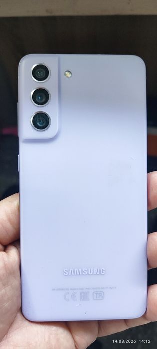 Продам Самсунг S 21 FE 5G