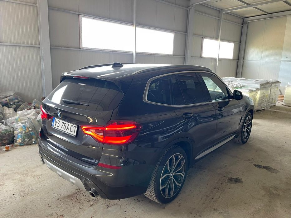 Vind BMW X3  xline