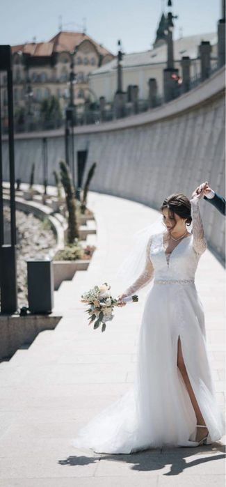 Rochie Mireasa cu maneca lunga