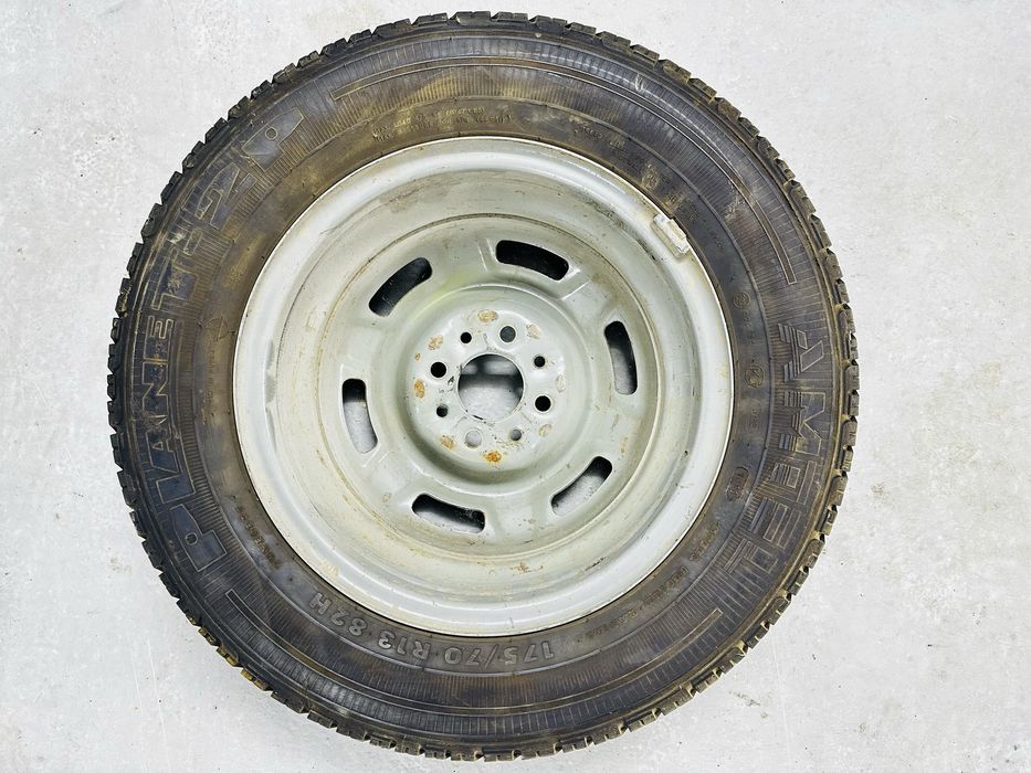 Диск с резиной R13