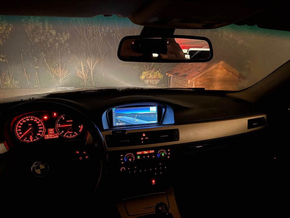 Vând BMW Seria 3 E90 Facelift Euro 5