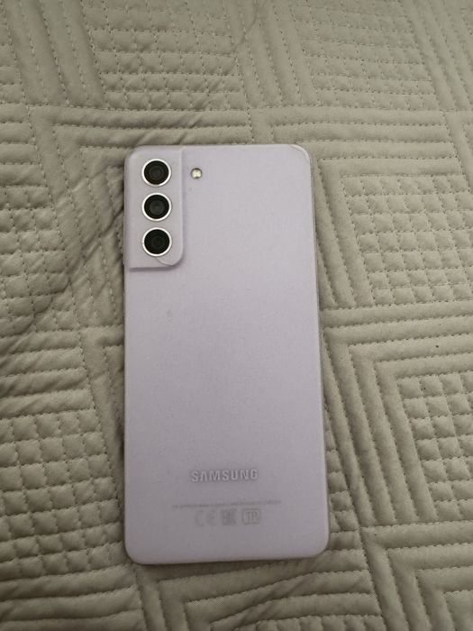 Срочно продам samsung s21 fe 5G