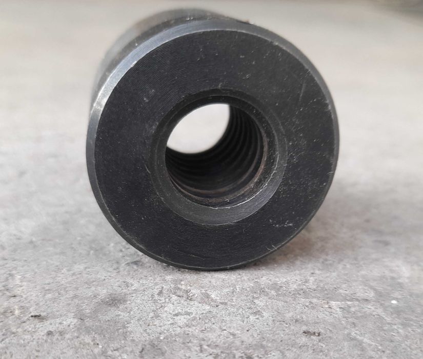 Гайка для тисков