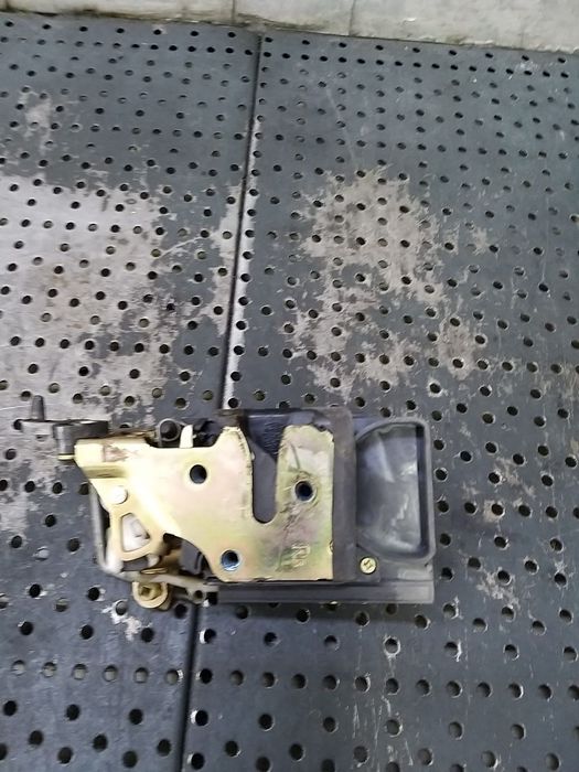 Broasca usa dreapta spate chevrolet aveo berlina