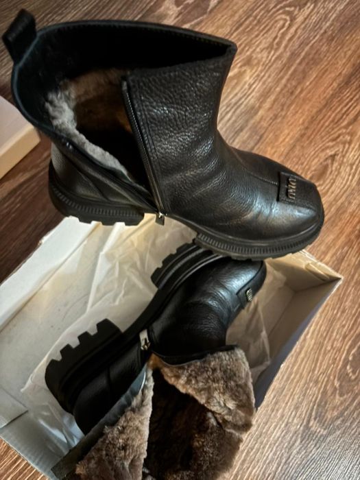 Ботинки зимние 36 р.