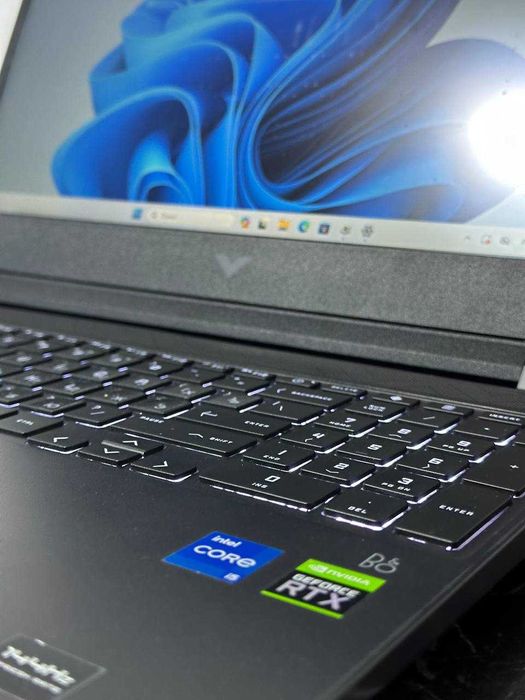 Kuchli Igrovoy Noutbuk HP Victus Gaming