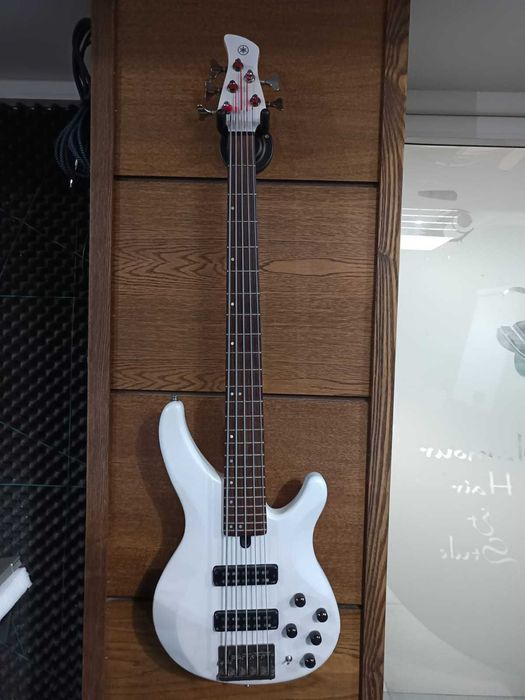 Chitara bass YAMAHA TRBX 505 TWH