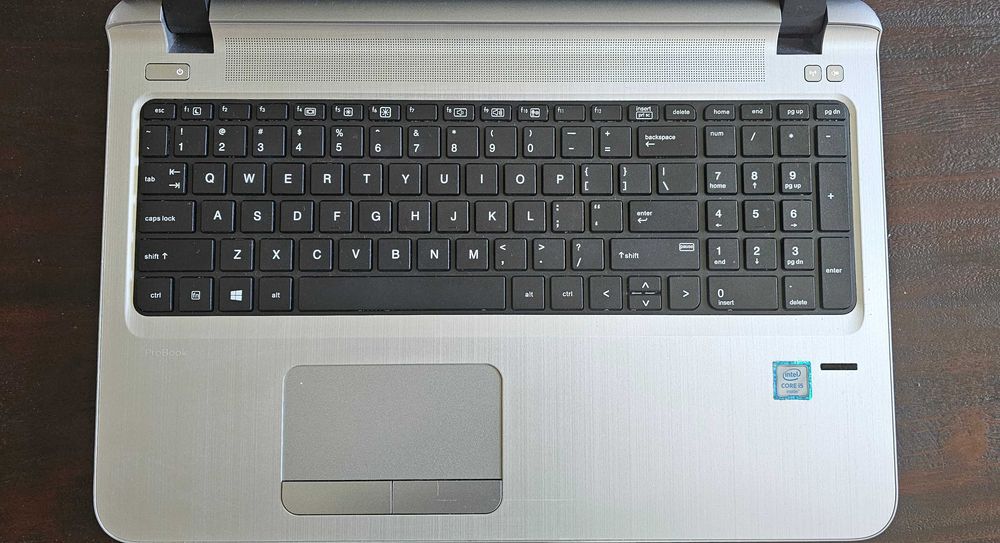 Продавам лаптоп HP Probook 450 G3
