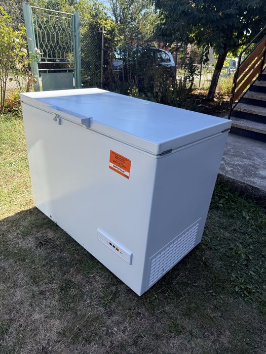 Фризер тип ракла Hotpoint 315L – Отлично състояние (Италия)