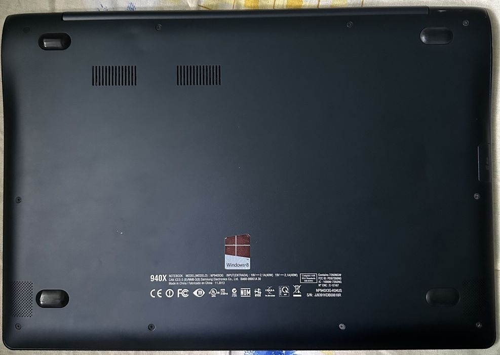 Laptop Samsung 13” Touchscreen 3.5K