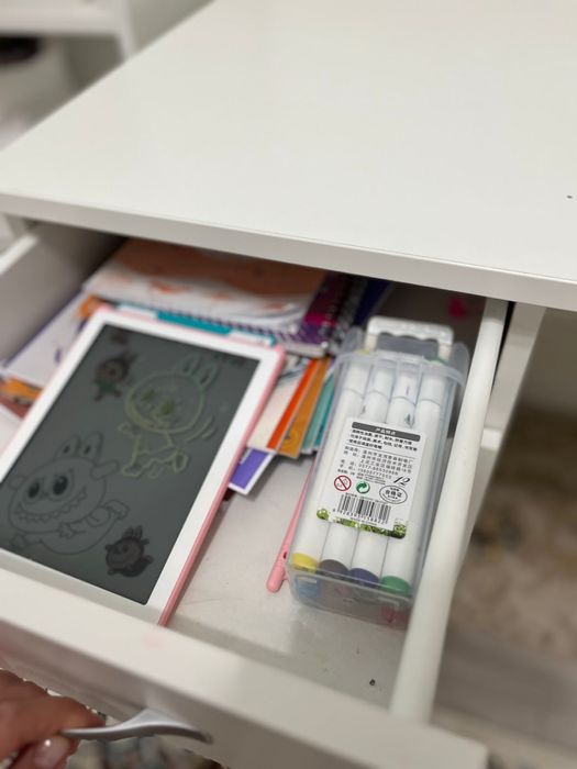 Стол письменный Ikea