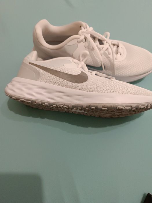 Маратонки на Nike