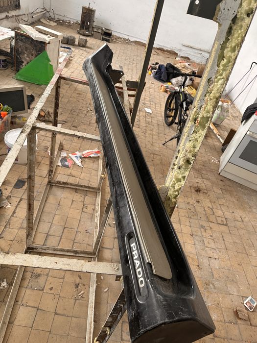 Продам левый порог прадо 120