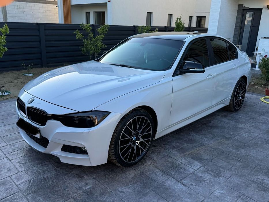 Vand bmw 320d f30 automat M-pachet