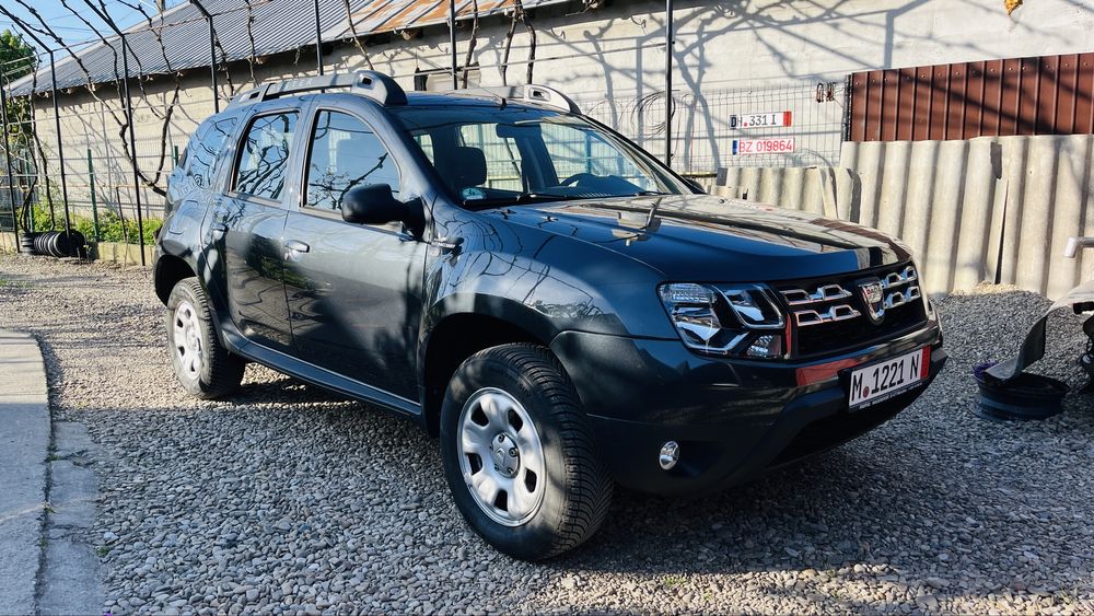 Dacia  Duster 1.6 benzina 57.000 km impecabila