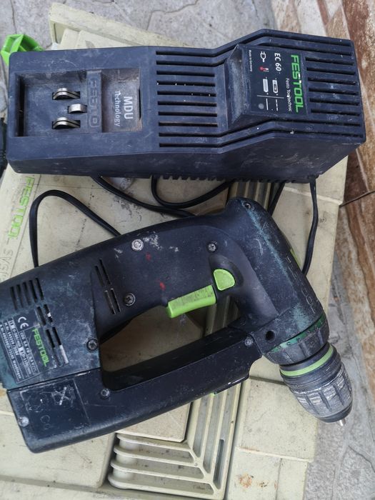 Винтоверт Festool ccd 9,6 2батерии