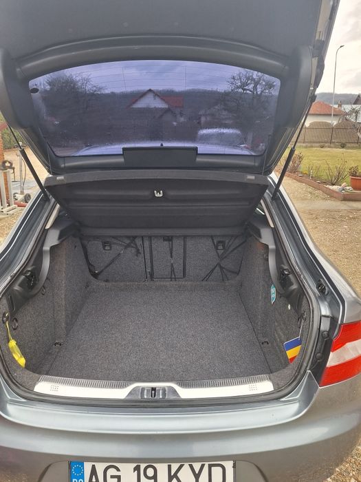 Vând skoda superb greenline