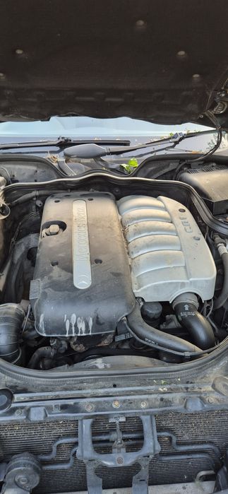 Mercedes W211  2.7цди на части