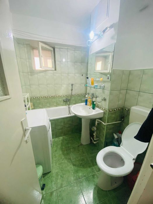 Apartament de închiriat, 3 camere, Oradea