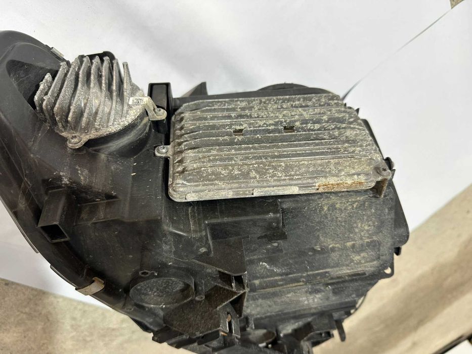 Фар Десен за BMW 4 F32 F33 F36 F80 F82 M3 M4 / Оборудван