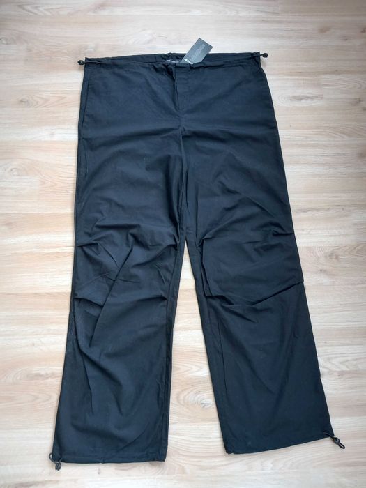 Нов дамски панталон М