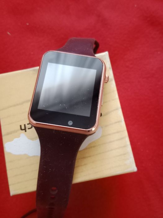 Смарт часы  ручные