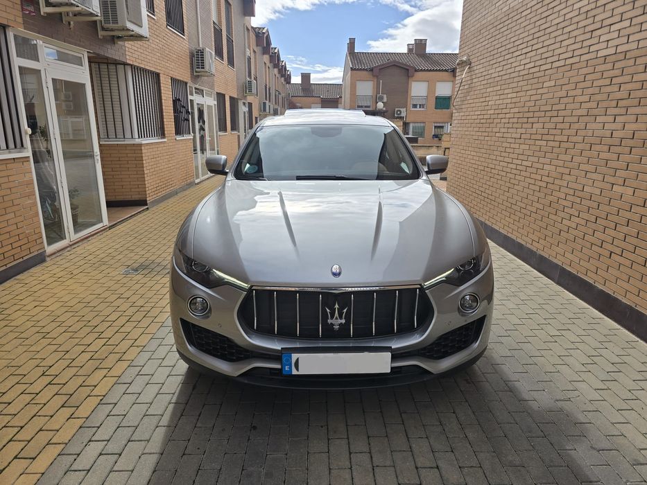 Maserati Levante 3.0 V6 diesel Q4 - 275 cp