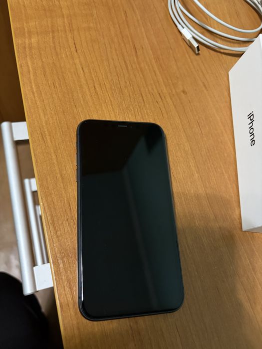 Iphone 11 + air pods 2