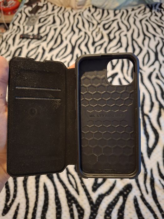 Калъф за iPhone 13