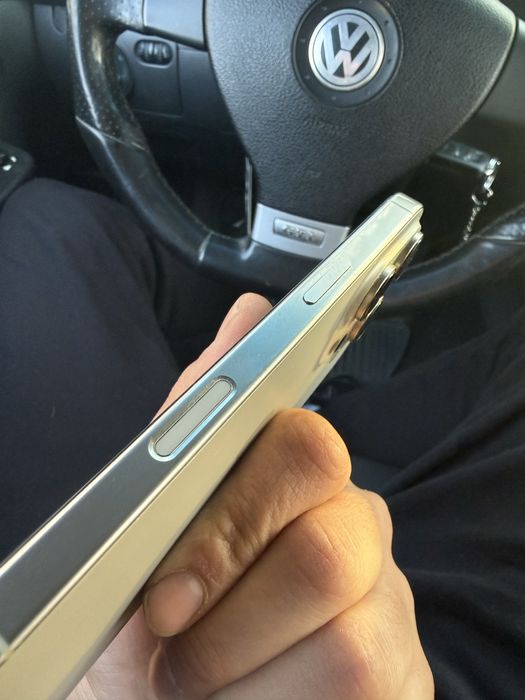 iPhone 16 pro на 4 месеца като нов