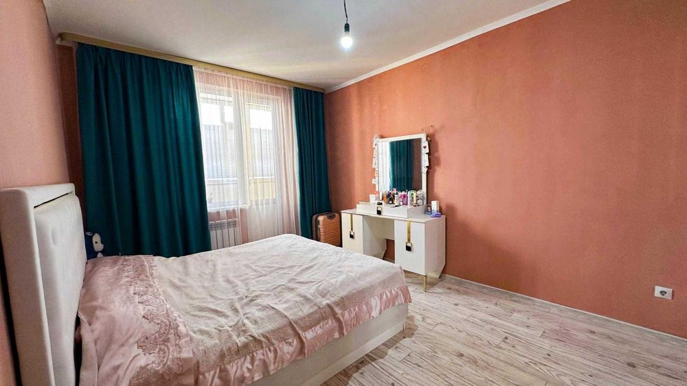 В продаже 3 ком квартира Эмиль Империя