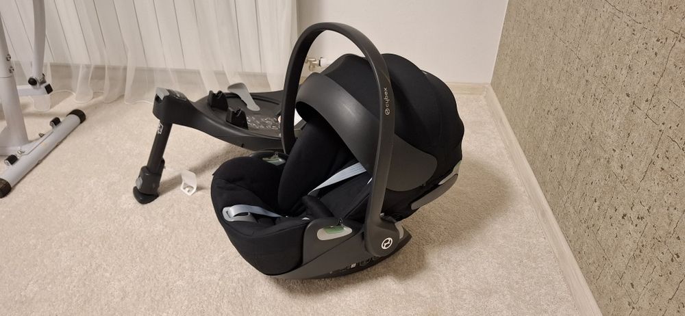 Cybex Cloud T I-Size и база T 360°