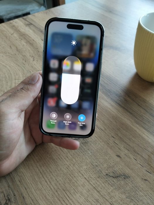 iPhone 14 pro 128 white