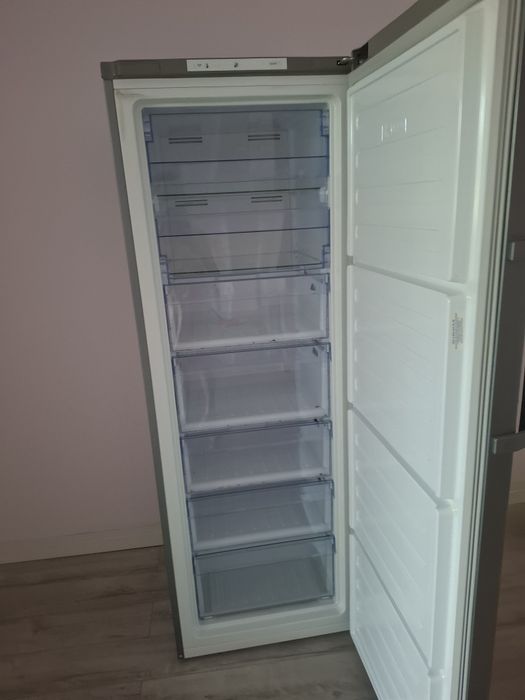 Морозильник Beko