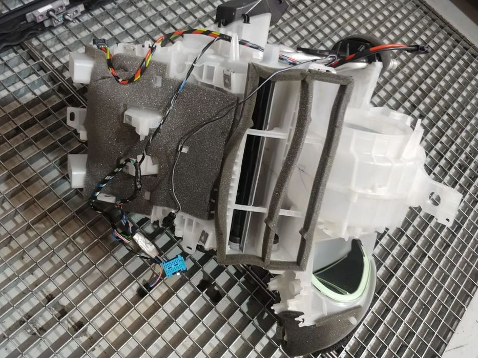 tulumba aer bord 1.2 b citroen c3 3 sx 9813920580-02
