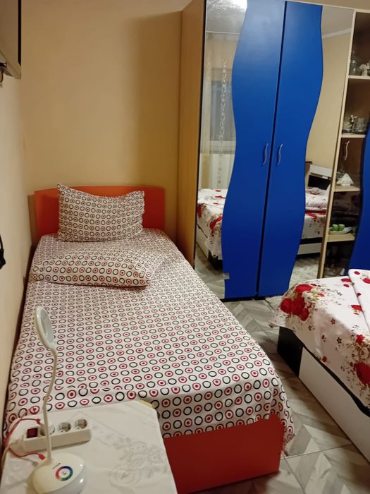Închiriez cameră , cazare Constanta City