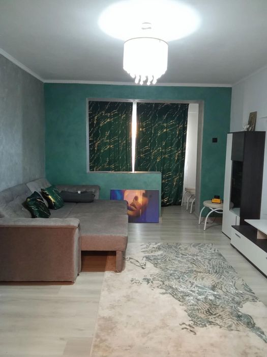 Vând apartament 0744192016