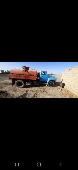 Бензовоз газ53 сотилади матор дизел хужжатлари жойида 1989йил