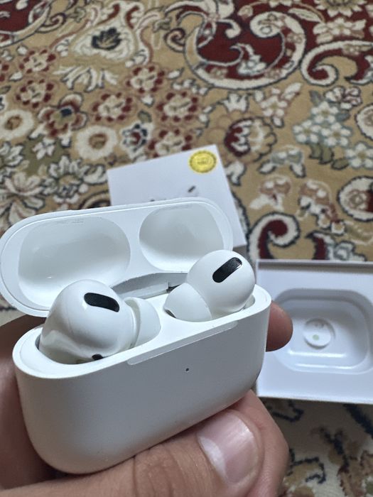 AirPods Pro новый