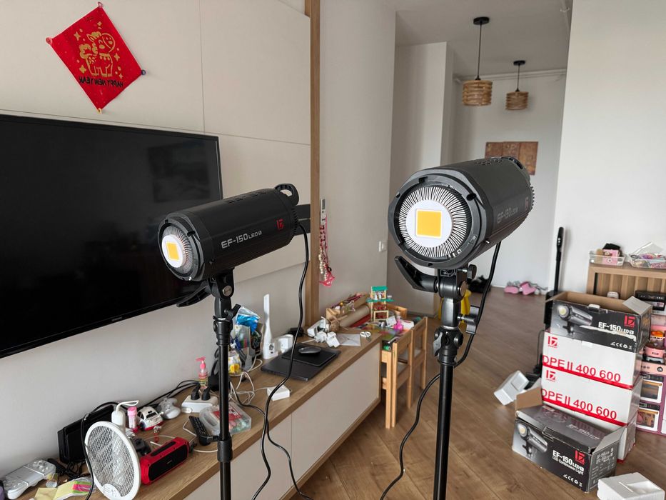 2x Lampă LED video Jinbei EF-150 – 150W COB, montură Bowens, cu telecomandă