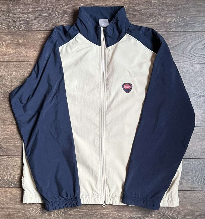 Винтидж яке Nike