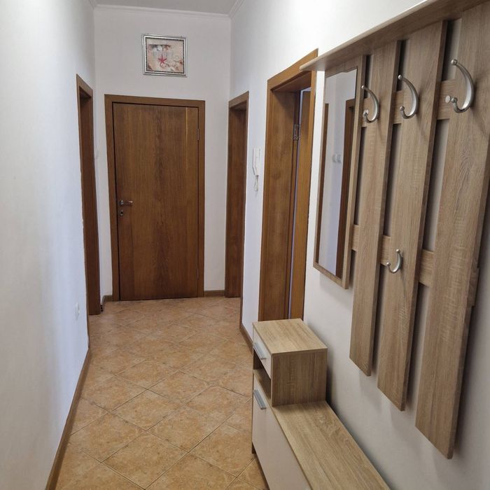 Дава се под наем Тристаен апартамент в Варна, Център - 115 кв.м за 787.95 € - Снимка #12