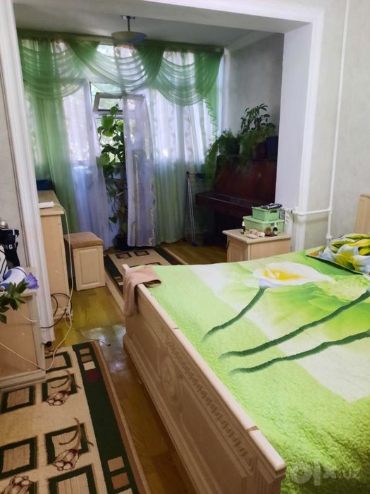 Срочно! Продаётся 2 х ком квартира в Микрорайоне