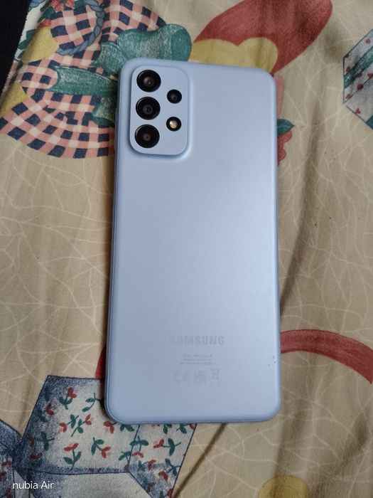 Samsung A23 5G 4/64gb dual sim liber de rețea, Android de 14,perfect functional bateria ține 4 zile