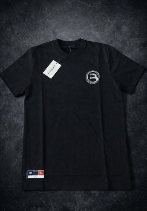 Тениски на Balenciaga и LV