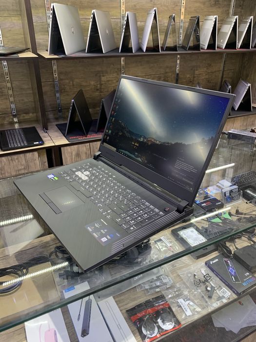 Б/У Asus Rog Strix