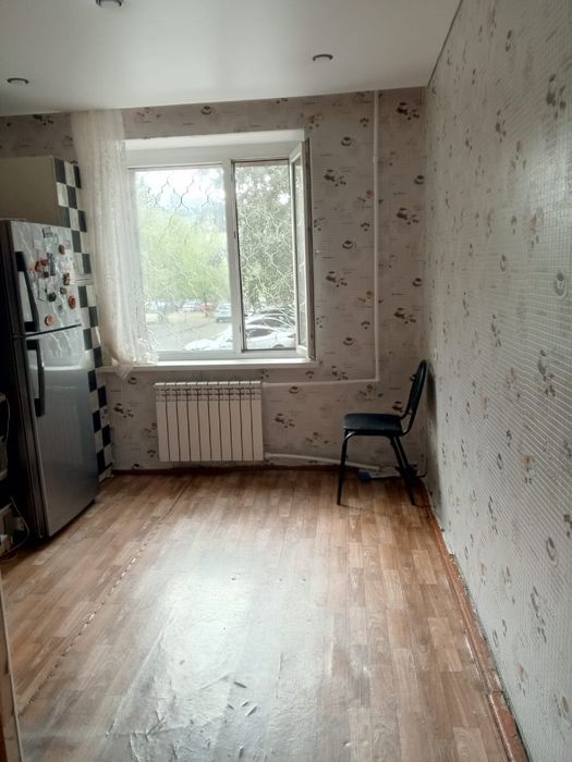 Сдам 2х комн квартиру в центре