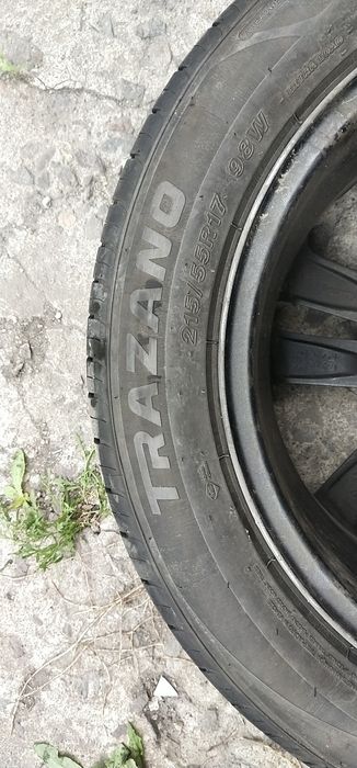 Автошины на литых дисках