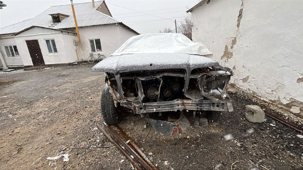 Мерседес бенз е200